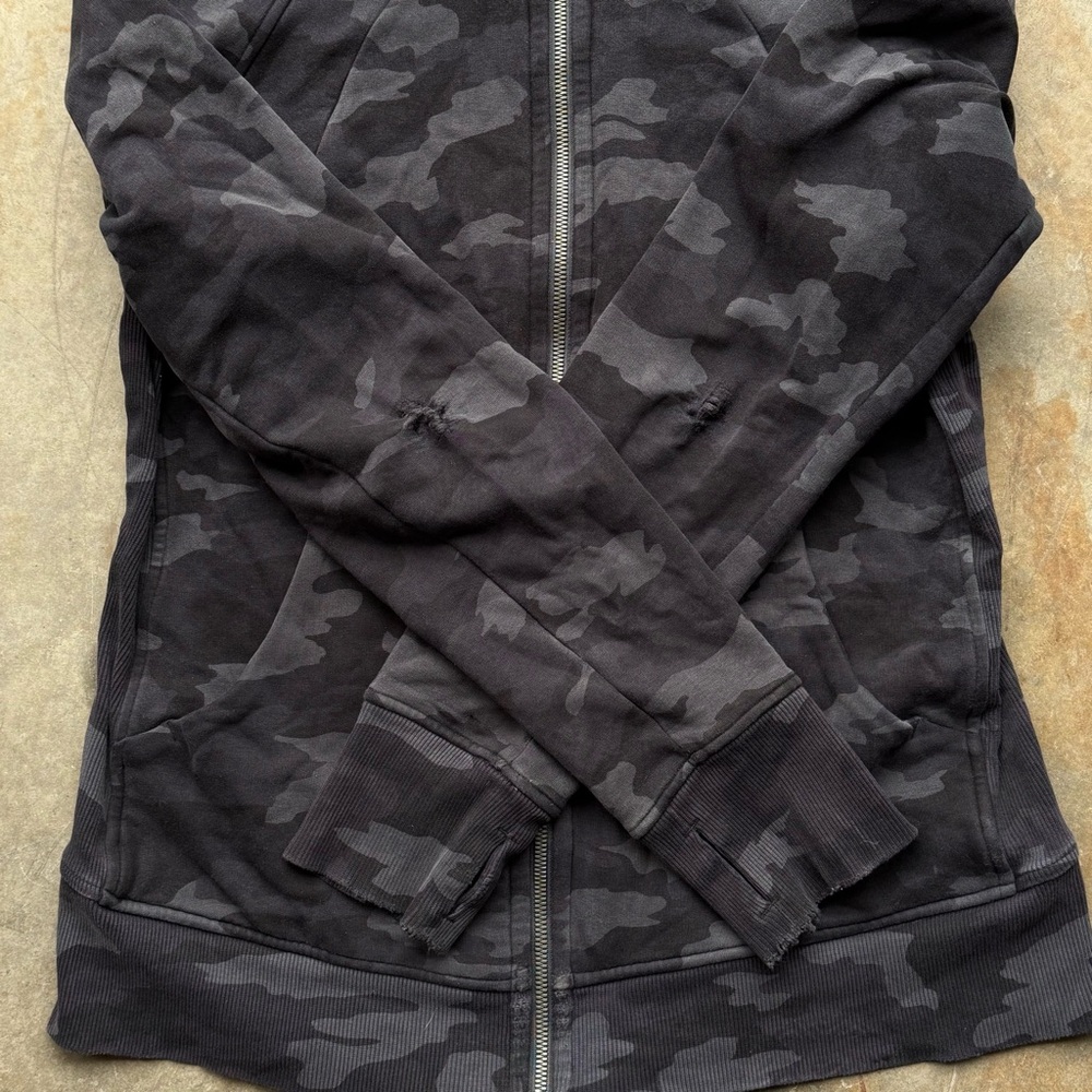Lululemon Scuba Full-Zip Hoodie - Camouflage - Picture 6 of 10